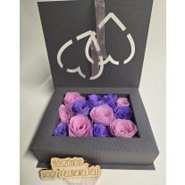 Szülőköszöntő virágbox örökrózsás