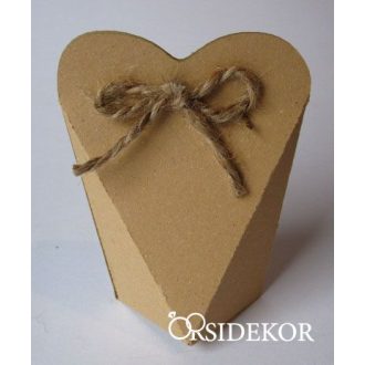 Szív köszönetajándék-doboz spárga masnival
