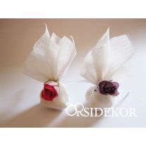   Köszönetajándék cukrozott mandulával, virággal díszítve 