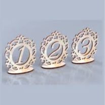 Indamintás asztalszám fából