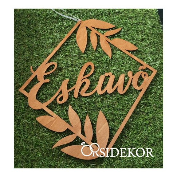 Esküvő feliratú fa dekoráció