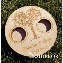 Egyedi fa gyűrűhordozó fa motívummal