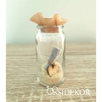 Üzenet a palackban homokkal, fa szívecskével