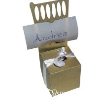 Székalakú köszönetajándék-doboz