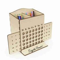   Ballagási ajándék tanároknak – feliratozott fa tolltartó öröknaptár | Pedagógus ajándék