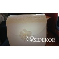   Nászajándékgyűjtő doboz/persely csipkével és szalaggal