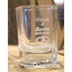 Feles pohár gravírozva