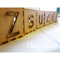 Névre szóló mécsestartó