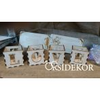 Vintage mécsestartó LOVE felirattal Vintage mécsestartó LOVE felirattal