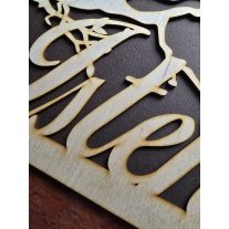 Isten hozott feliratú fa tábla