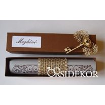   Dobozos esküvői meghívó jutával és fa kulccsal, 3x16 cm