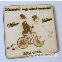   Esküvői poháralátét , köszönetajándék fából biciklis