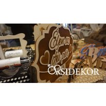  3 dimenziós fa tábla - Éljen az ifjú pár