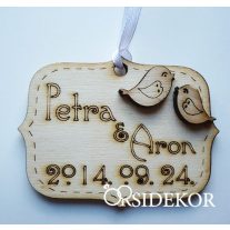 Kísérőcédula fából többféle díszítéssel
