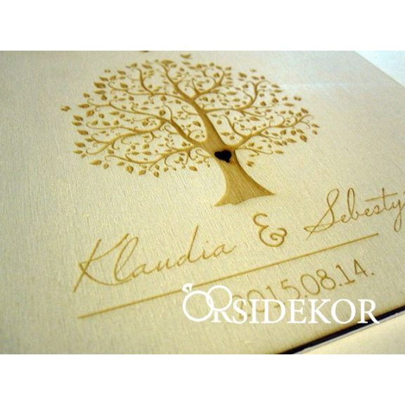 Vendégkönyv életfa motívummal, fa borítású