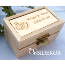 Dobozos gyűrűtartó