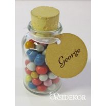   Köszönetajándék üvegcse parafadugóval és kis cetlivel 