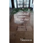 Esküvői üdvözlő tábla Esküvői üdvözlő tábla