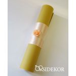 Pausz esküvői meghívó szalaggal és rózsával