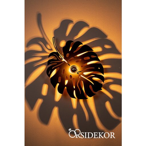 Trópusi leveles árnyékvető fali lámpatest fából