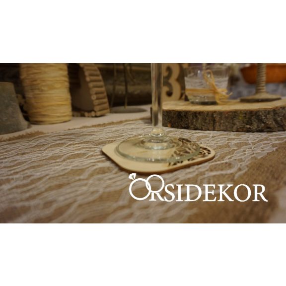 Köszönetajándék fából - poháralátét csipkés