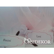   Köszönetajándék cukrozott mandulával rózsaszín tüllbe csomagolva