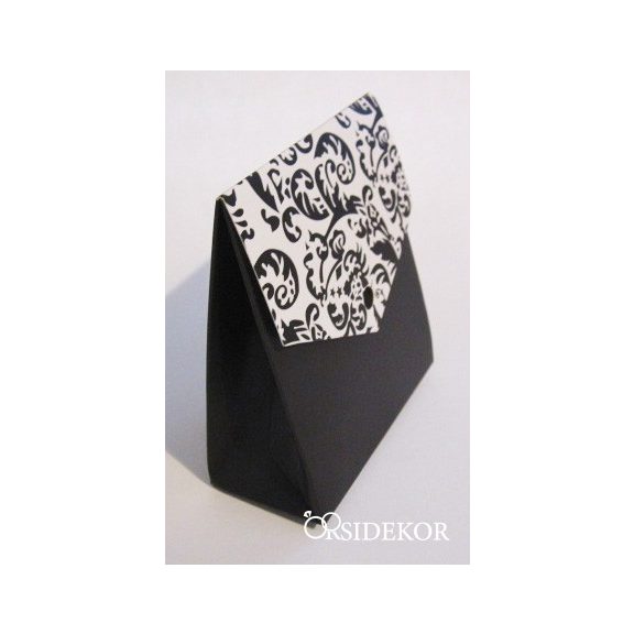 Köszönetajándék-doboz