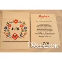  Egylapos esküvői meghívó, magyar mintával, papír pánttal
